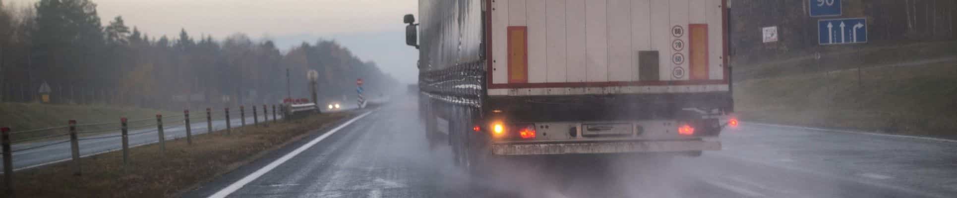How Extreme Weather Affects the Shipping Industry