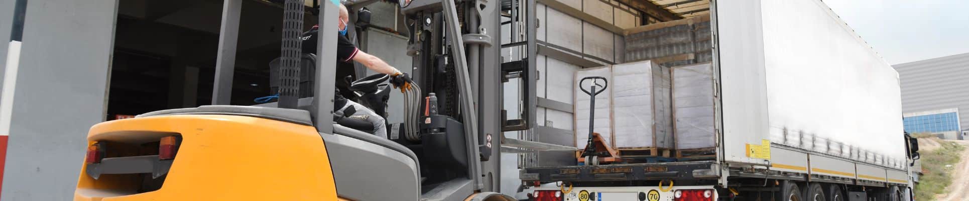 The Way To Correctly Load Semi-Truck Trailers The Way To Correctly Load Semi-Truck Trailers